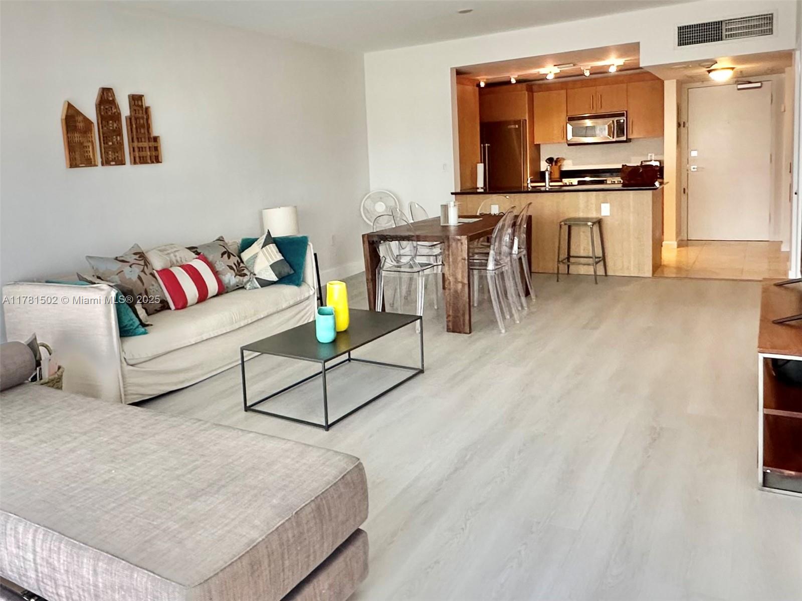 HARBOUR HOUSE - Residential Lease