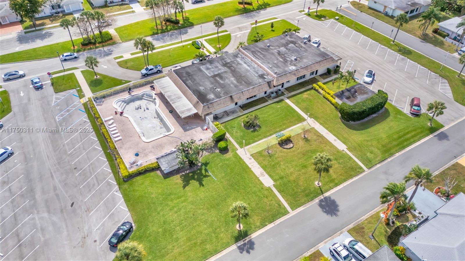 PARADISE GARDENS SEC 3 - Residential