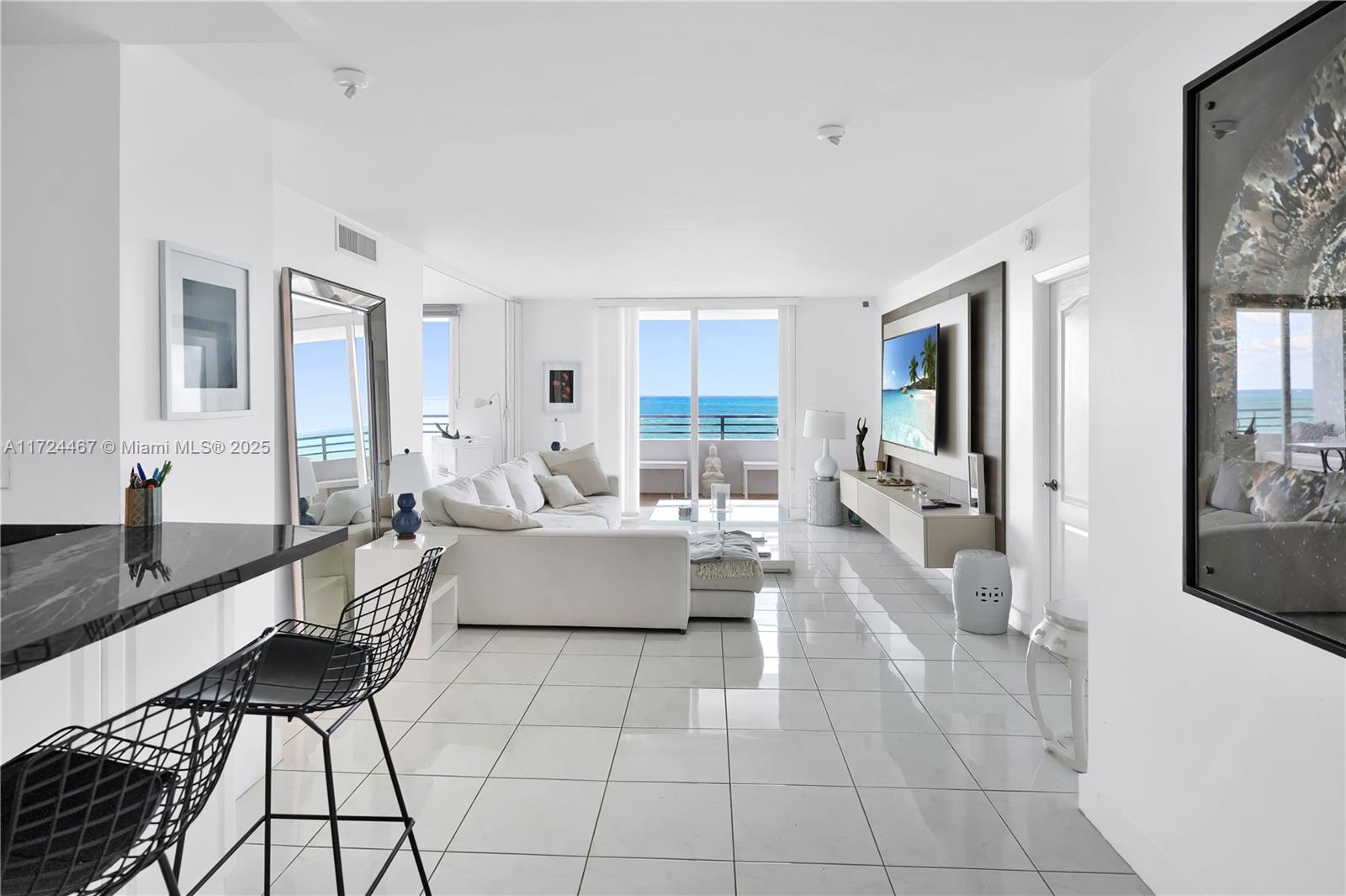 OCEANSIDE PLAZA CONDO - Residential