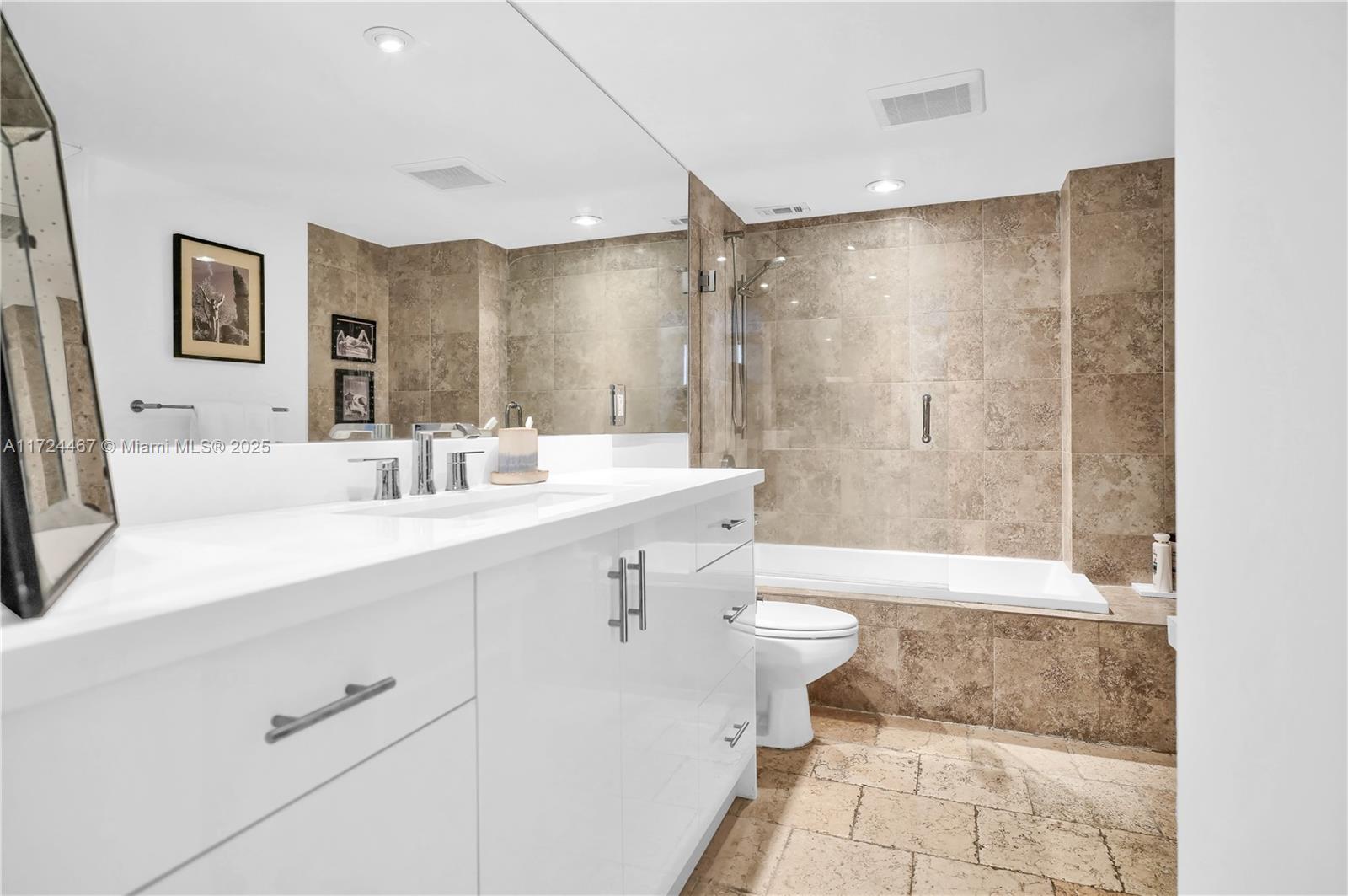 OCEANSIDE PLAZA CONDO - Residential