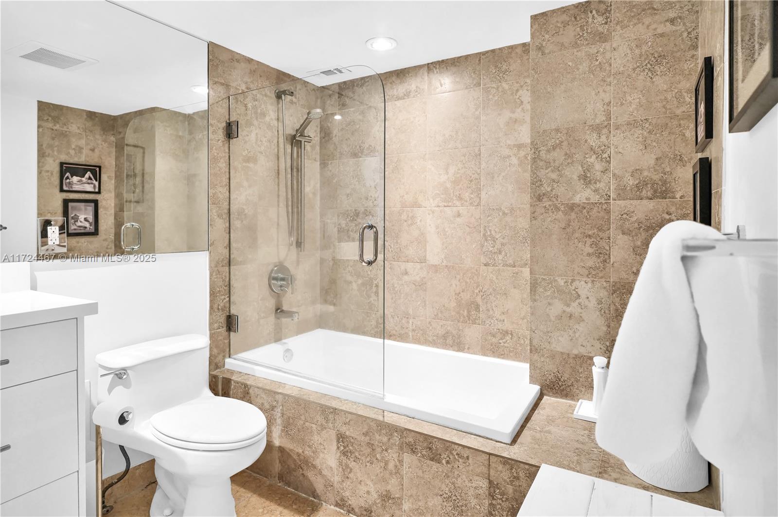 OCEANSIDE PLAZA CONDO - Residential