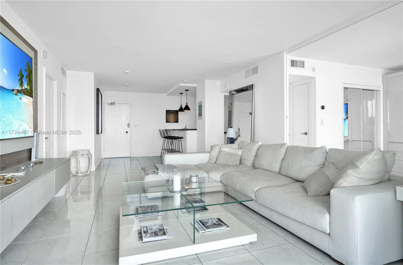 OCEANSIDE PLAZA CONDO - Residential