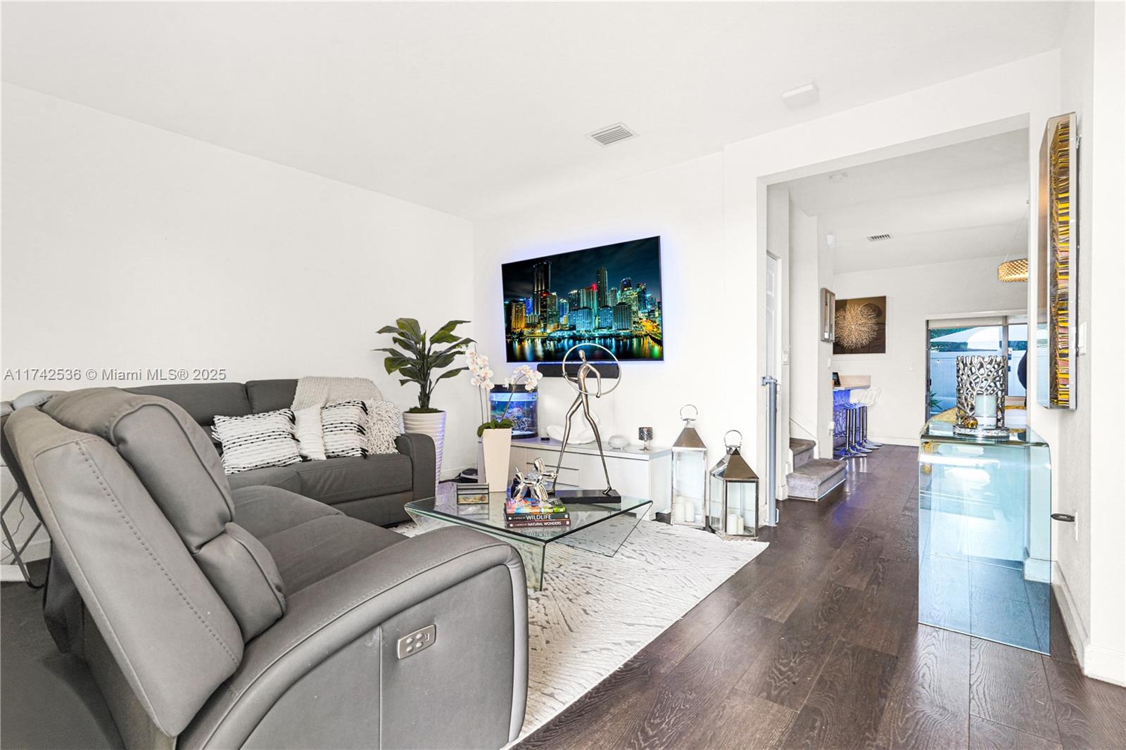 AQUABELLA SECTION TWO - Residential