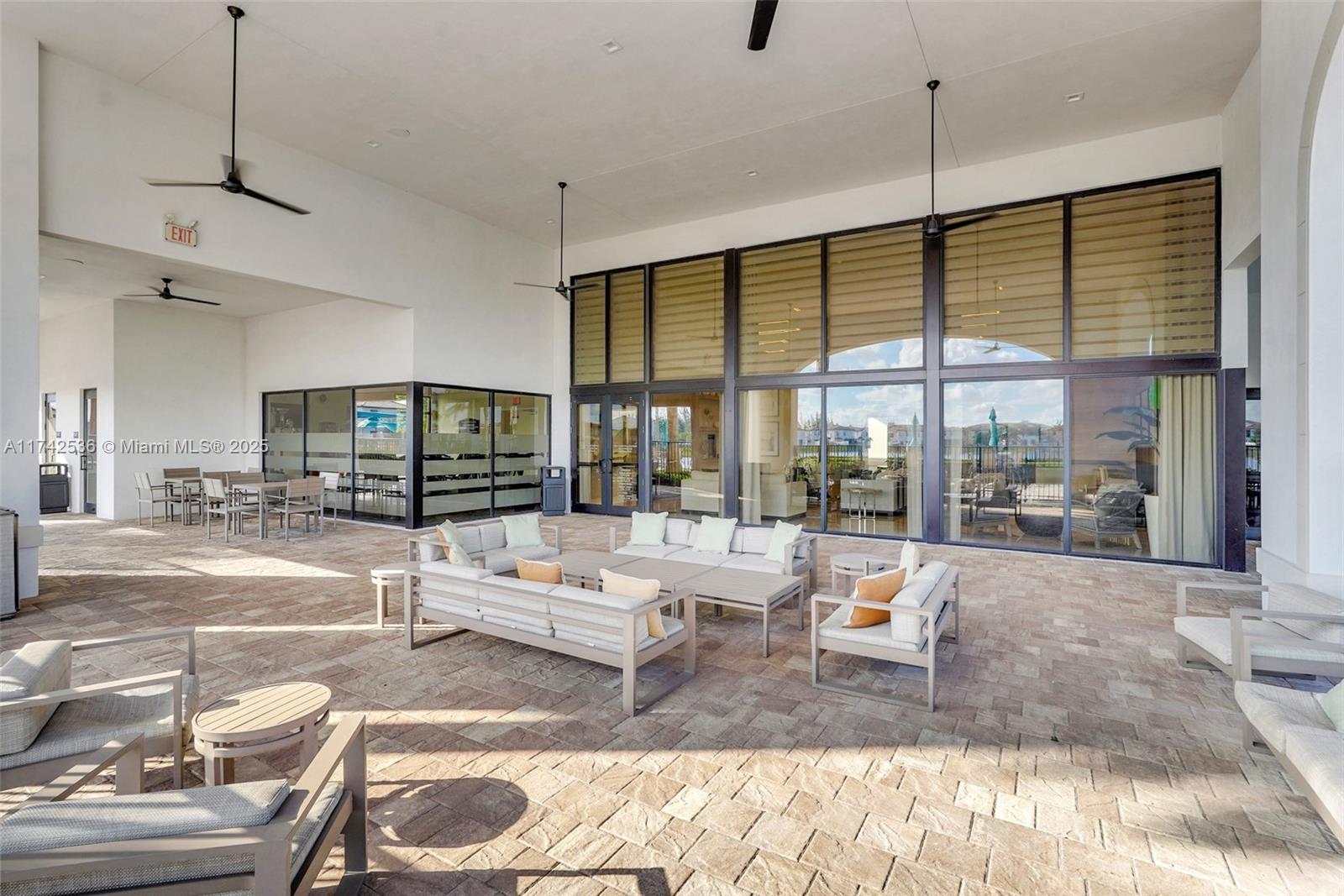 AQUABELLA SECTION TWO - Residential