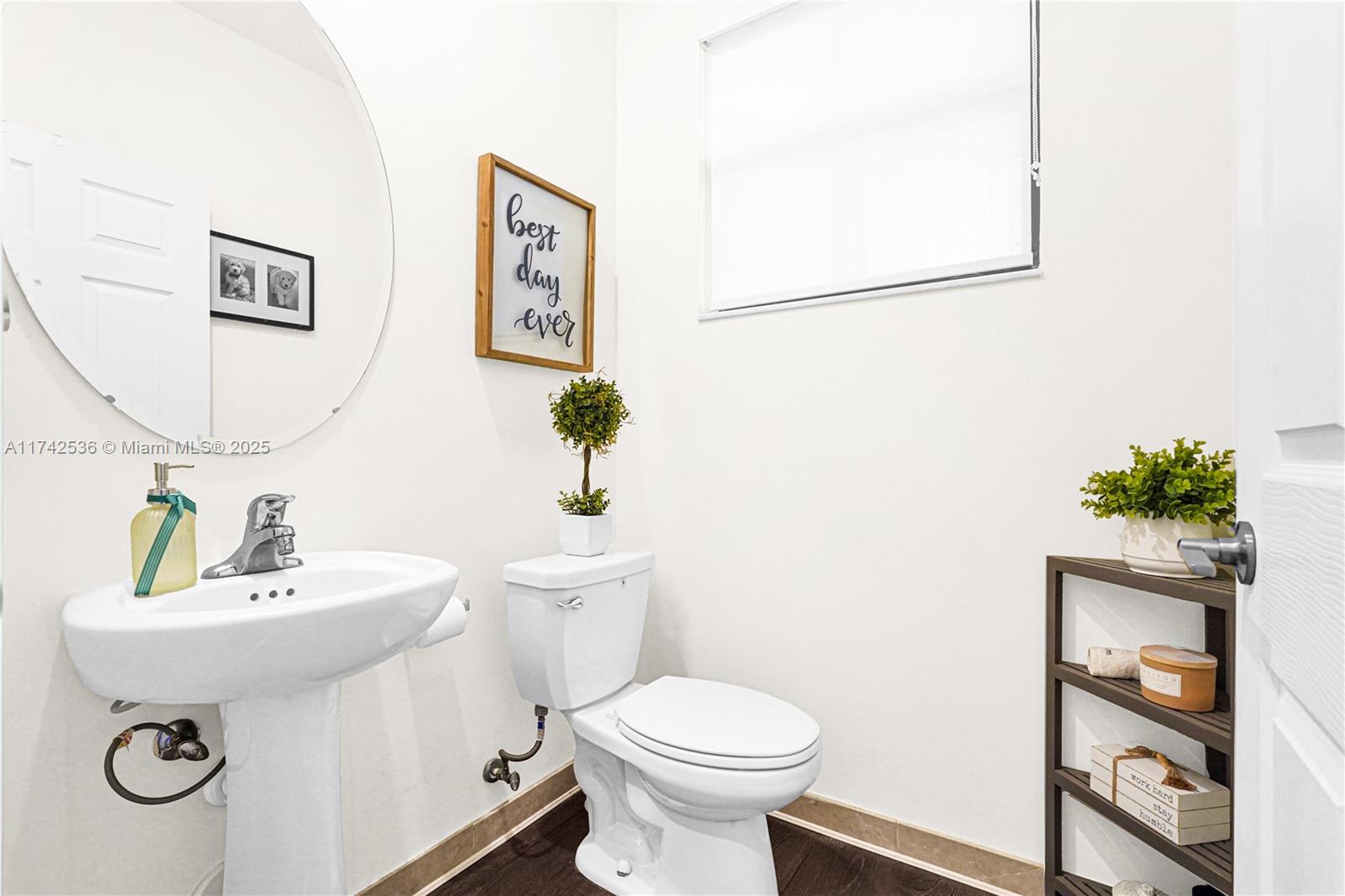 AQUABELLA SECTION TWO - Residential