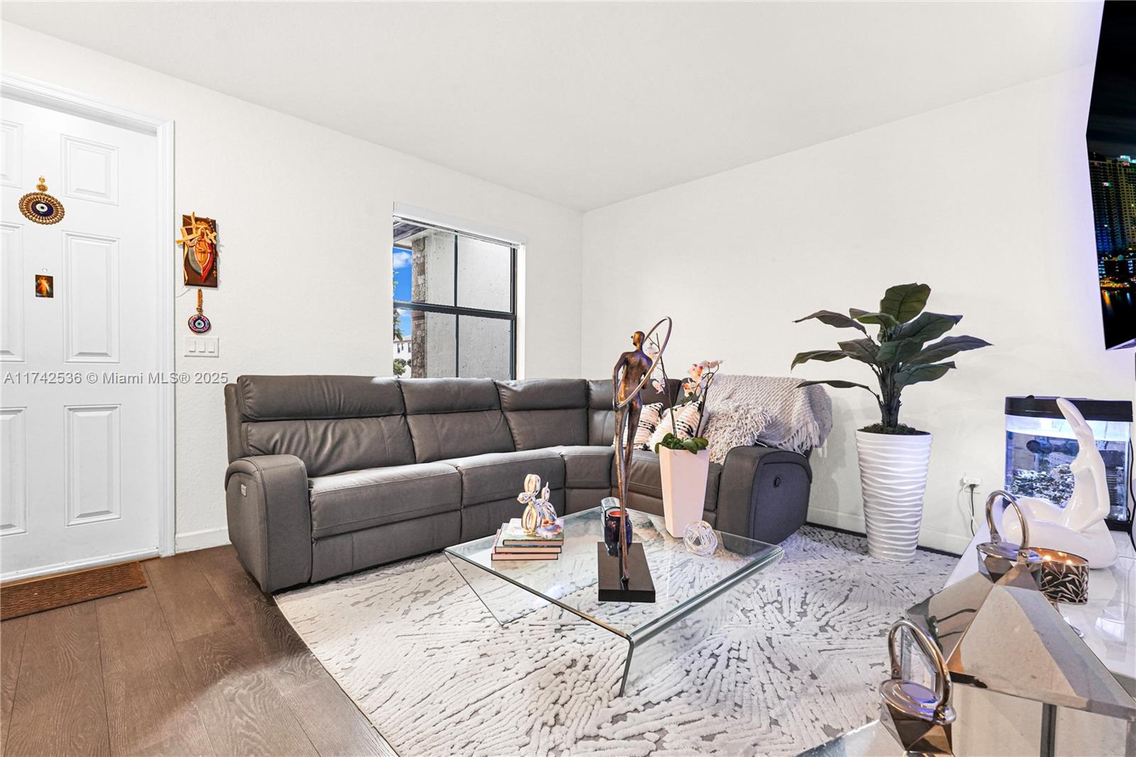 AQUABELLA SECTION TWO - Residential