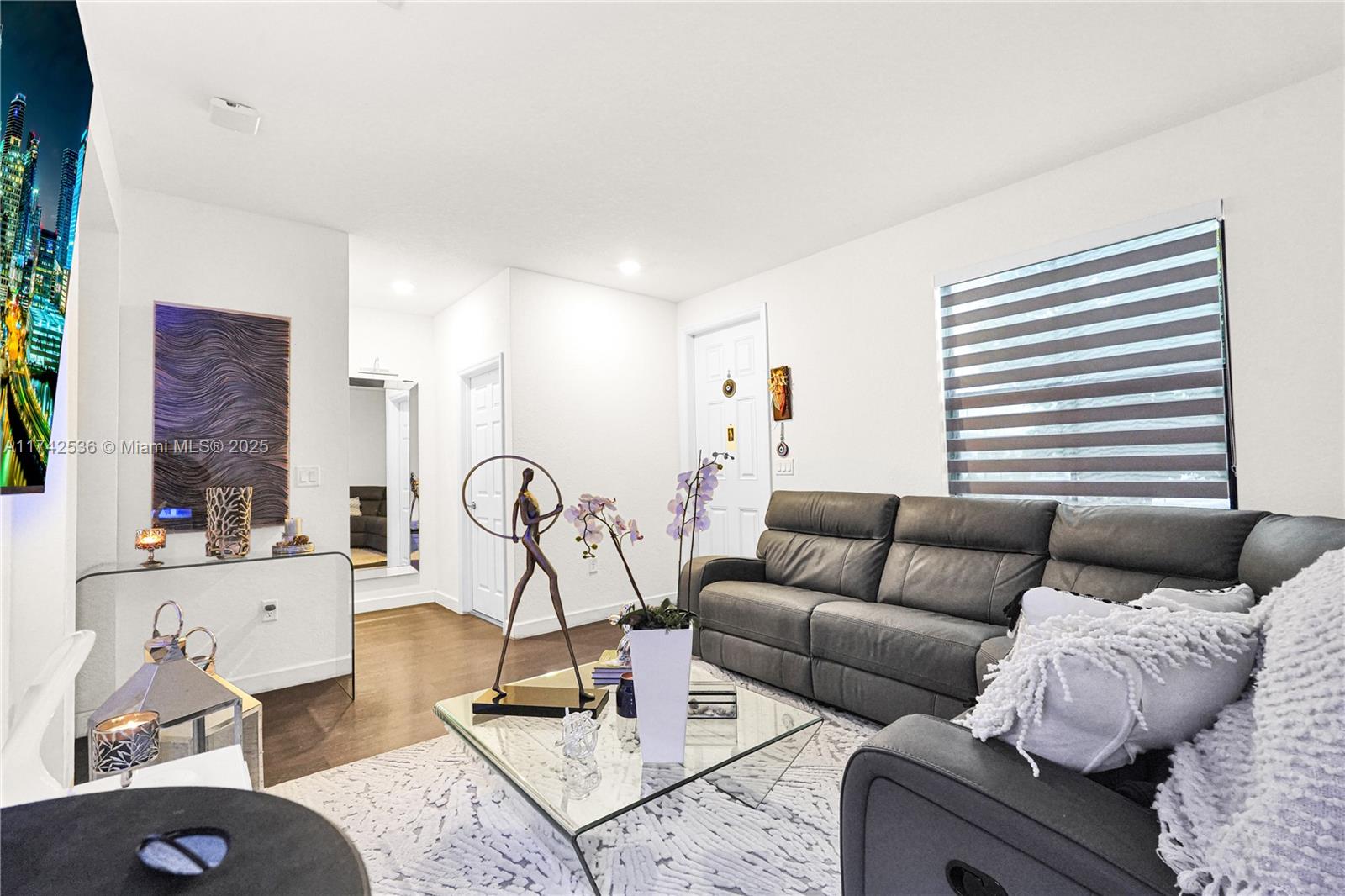 AQUABELLA SECTION TWO - Residential