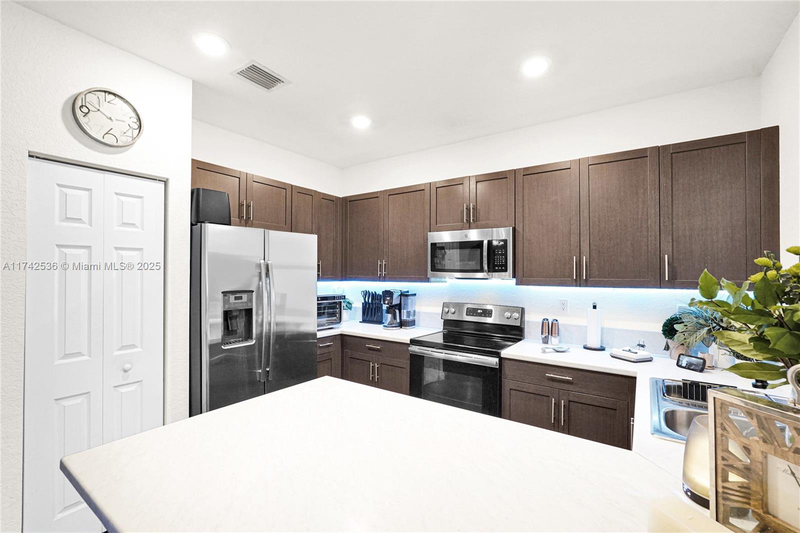 AQUABELLA SECTION TWO - Residential