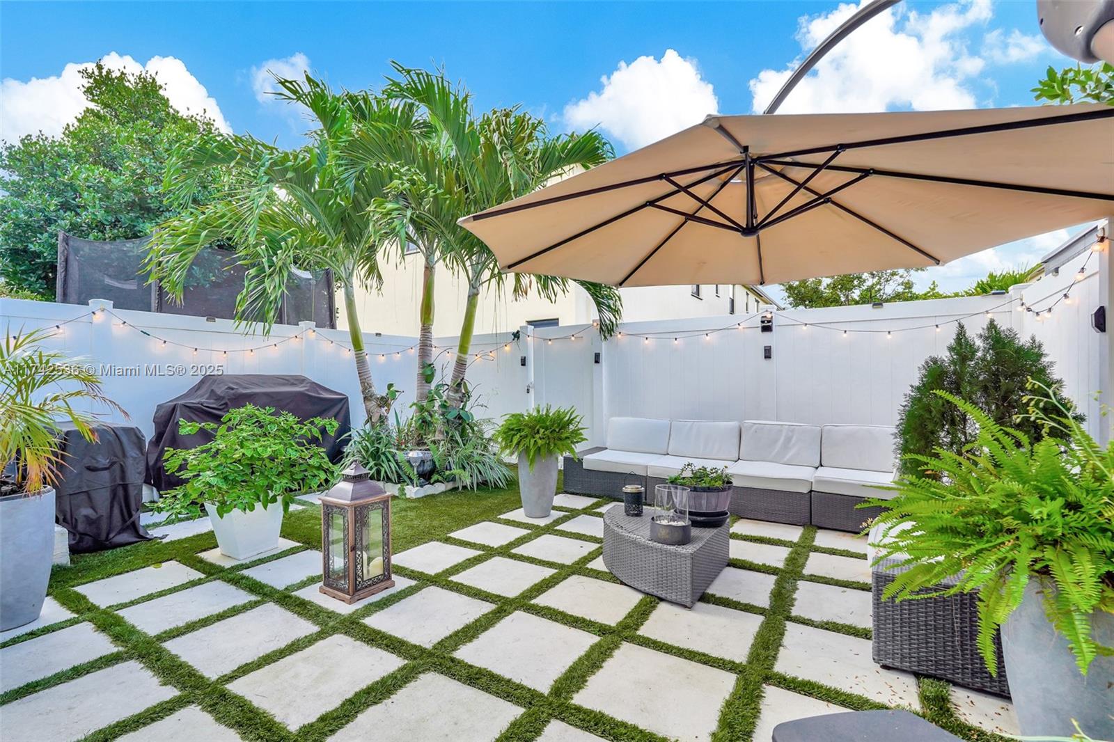 AQUABELLA SECTION TWO - Residential