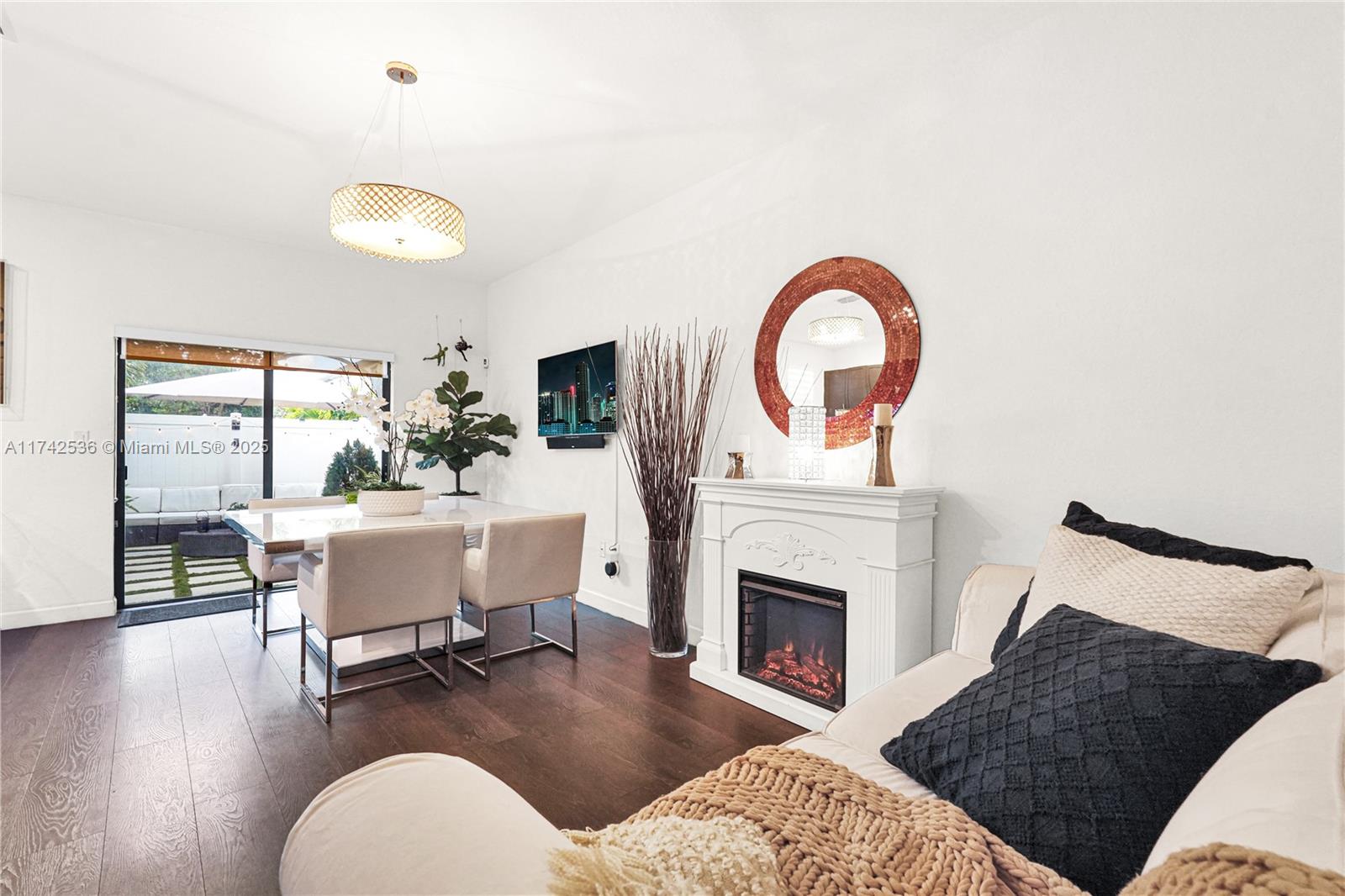 AQUABELLA SECTION TWO - Residential