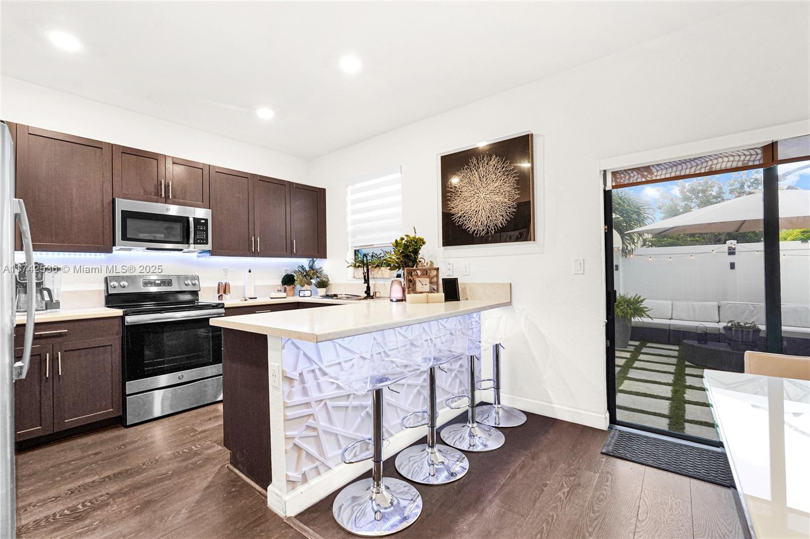 AQUABELLA SECTION TWO - Residential