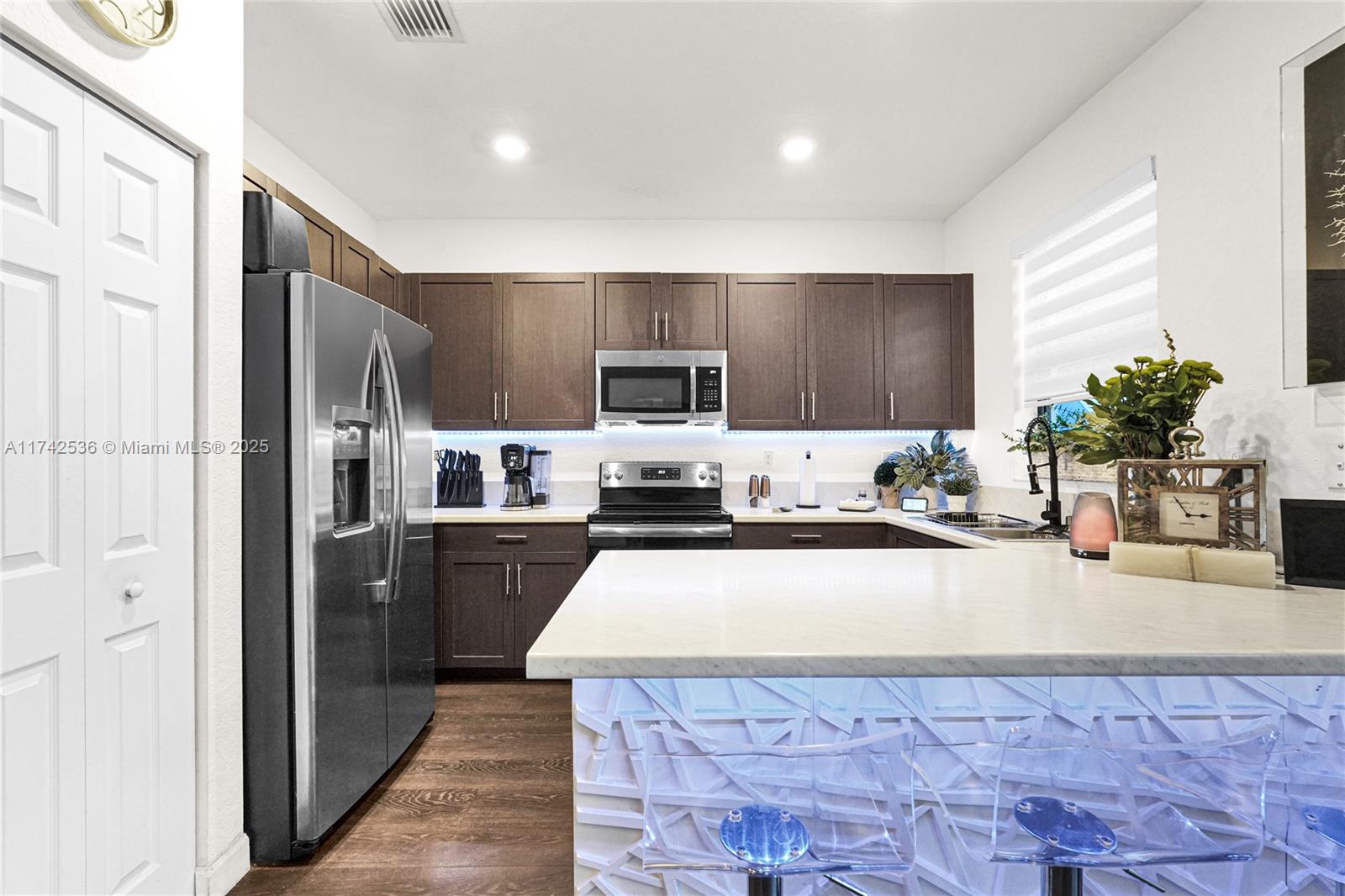 AQUABELLA SECTION TWO - Residential