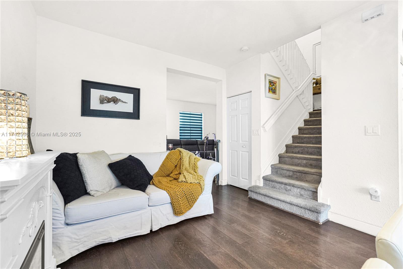 AQUABELLA SECTION TWO - Residential