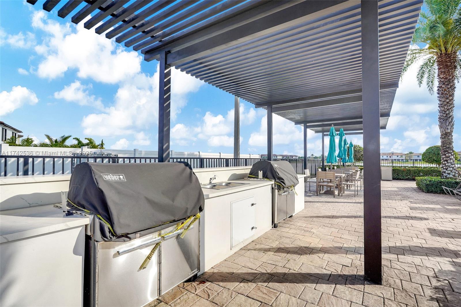 AQUABELLA SECTION TWO - Residential