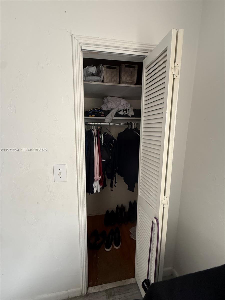 COMFORT GARDENS - Residential Income