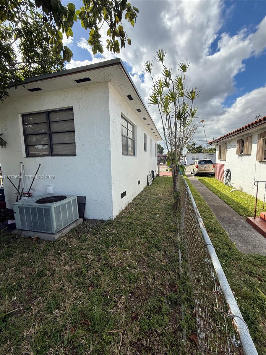 COMFORT GARDENS - Residential Income