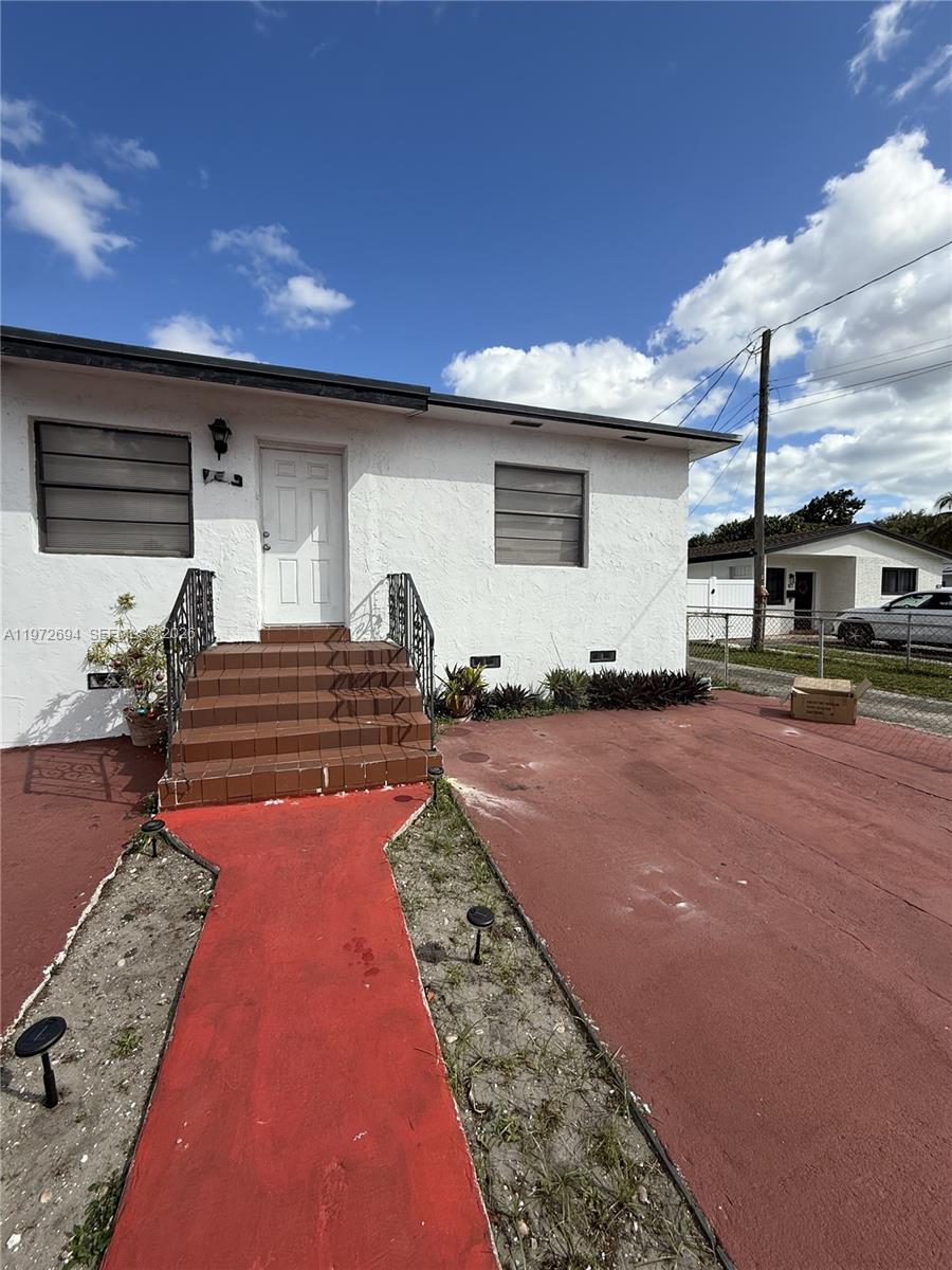 COMFORT GARDENS - Residential Income