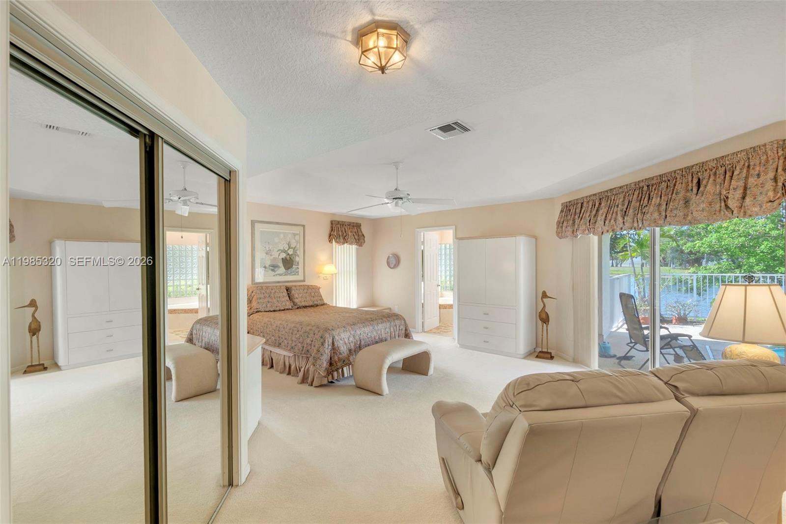 BOULEVARD FOREST - Residential