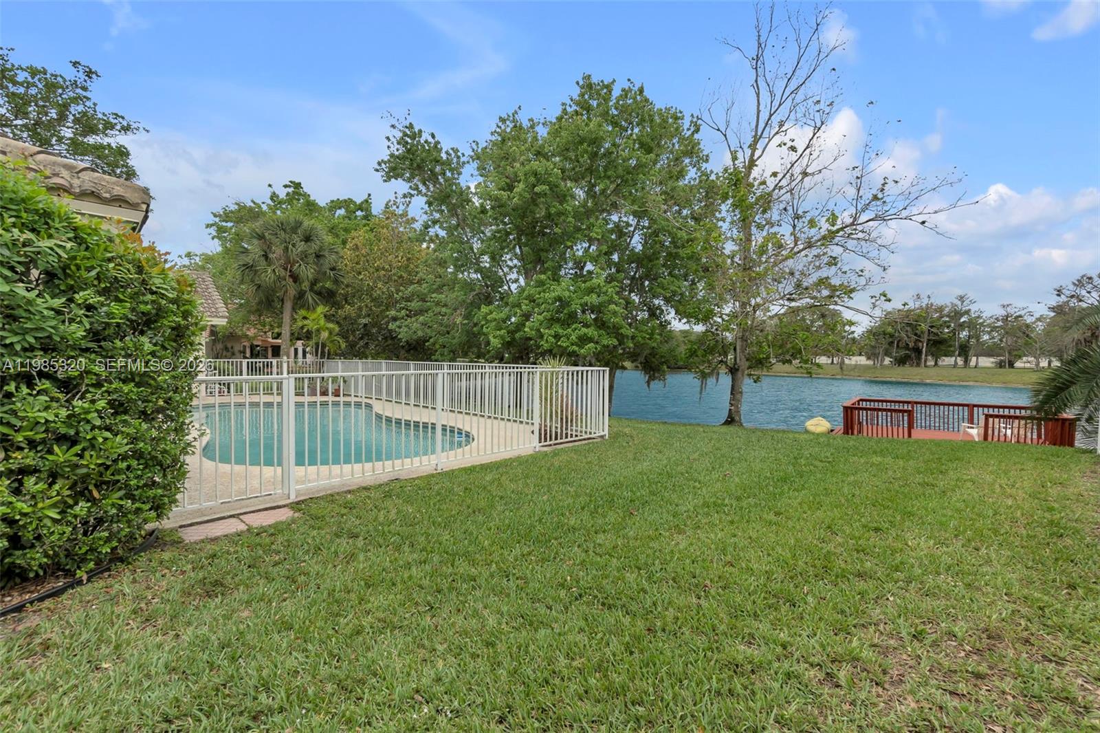 BOULEVARD FOREST - Residential