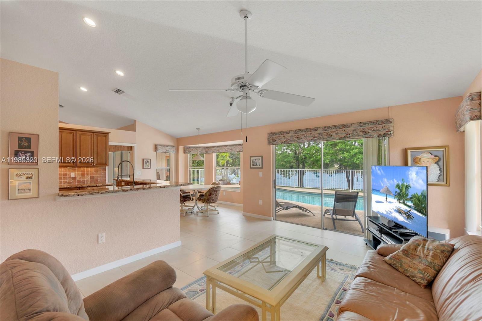 BOULEVARD FOREST - Residential