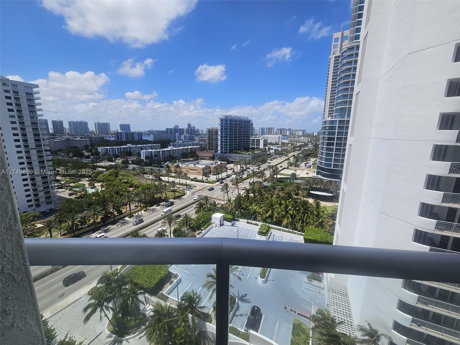17315 Collins Ave 1106