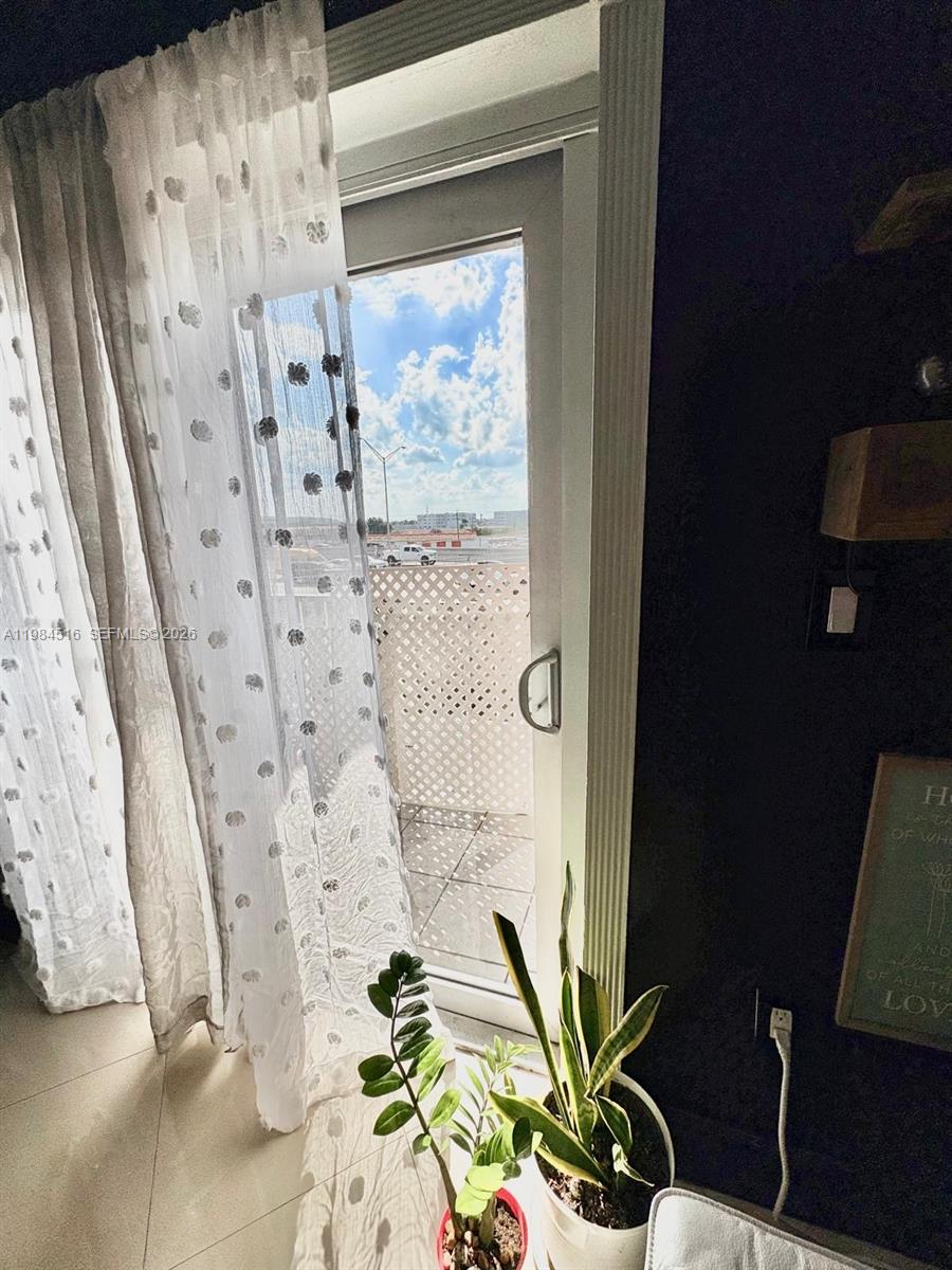 VILLA LUISA CONDO - Residential