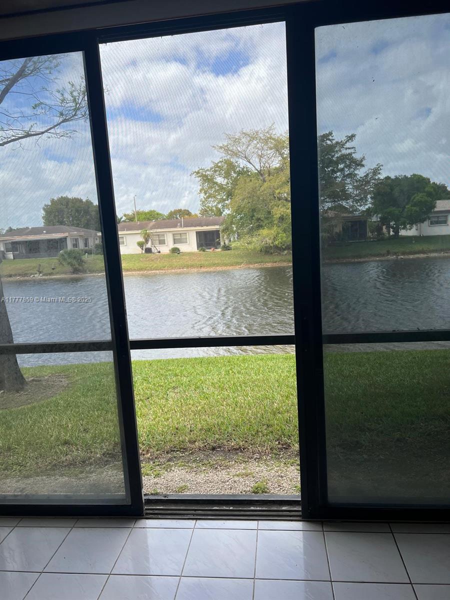 Property for Sale at 9439 N Belfort Cir 107, Tamarac, Broward County, Florida - Bedrooms: 2 
Bathrooms: 2  - $199,000