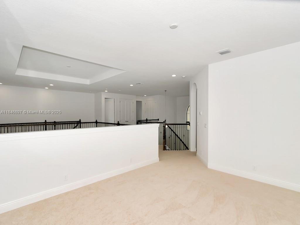 PARKLAND GOLF & COUNTRY C - Residential Lease