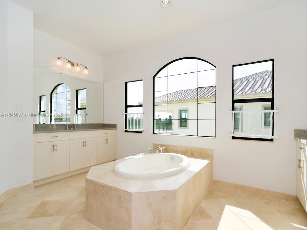 PARKLAND GOLF & COUNTRY C - Residential Lease