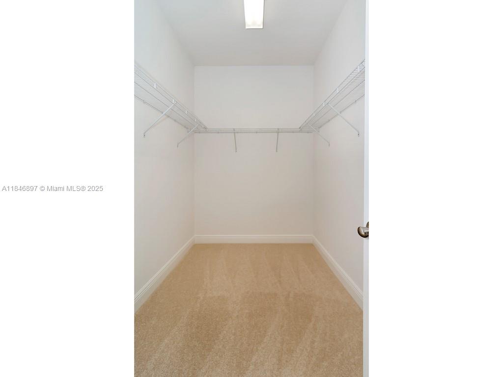 PARKLAND GOLF & COUNTRY C - Residential Lease