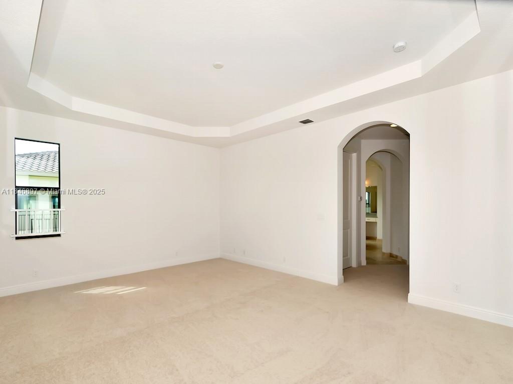 PARKLAND GOLF & COUNTRY C - Residential Lease