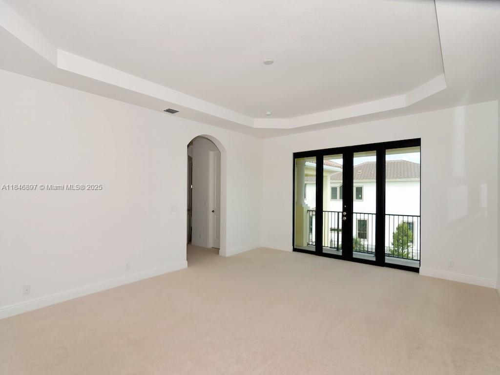 PARKLAND GOLF & COUNTRY C - Residential Lease