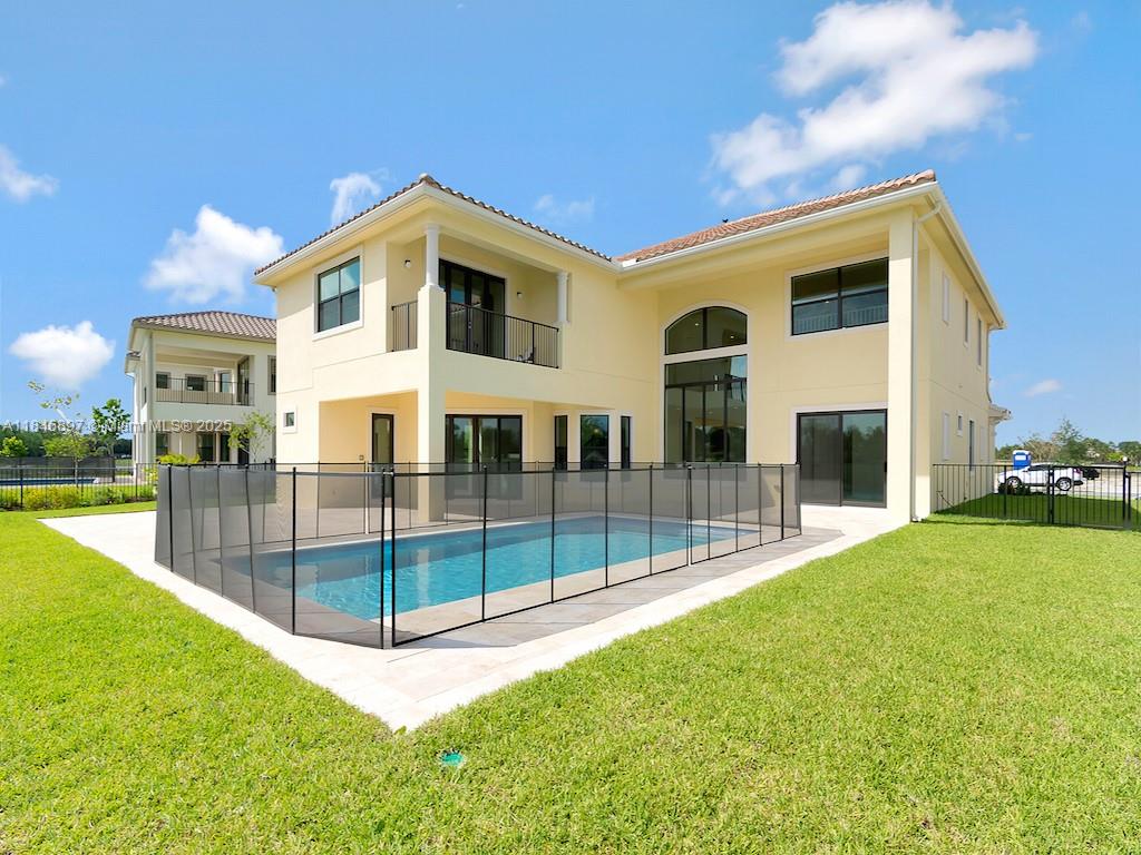 PARKLAND GOLF & COUNTRY C - Residential Lease