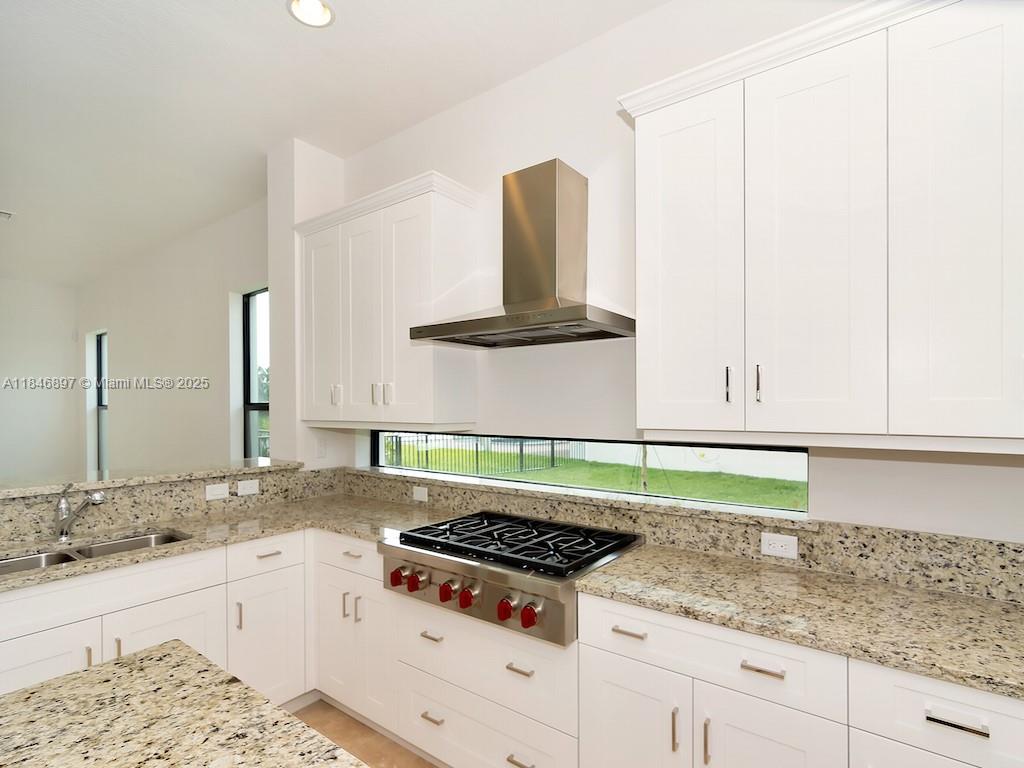 PARKLAND GOLF & COUNTRY C - Residential Lease