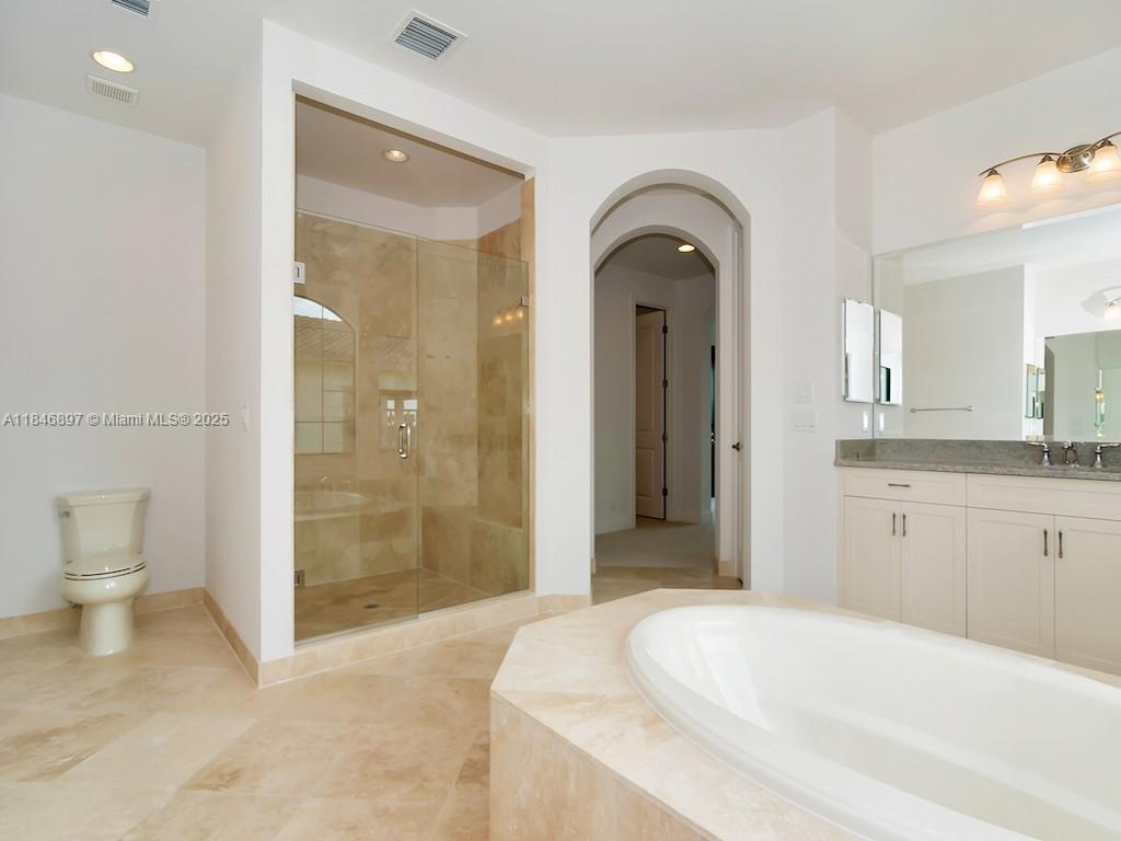 PARKLAND GOLF & COUNTRY C - Residential Lease