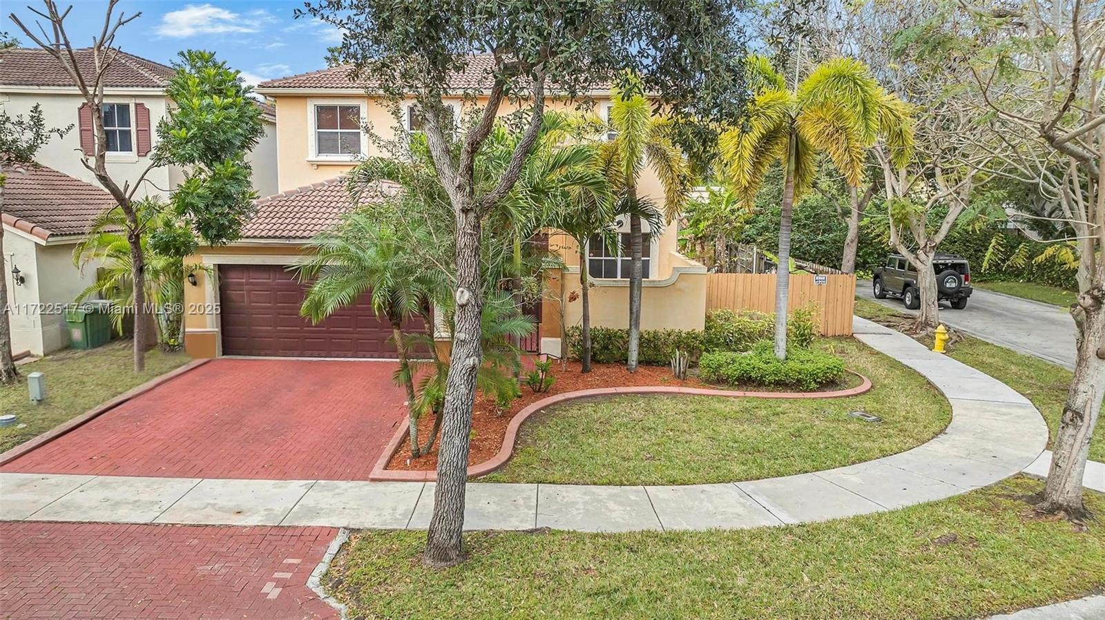 Property for Sale at 2039 Ne 6th Ct, Homestead, Miami-Dade County, Florida - Bedrooms: 4 
Bathrooms: 3  - $575,000