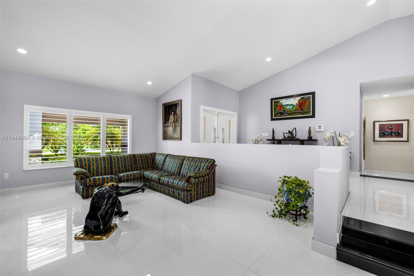 BANYAN WOODS - Residential