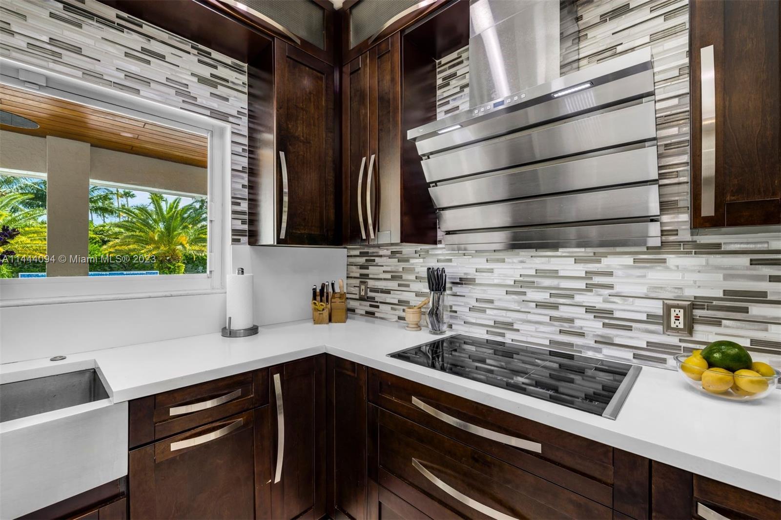 BANYAN WOODS - Residential