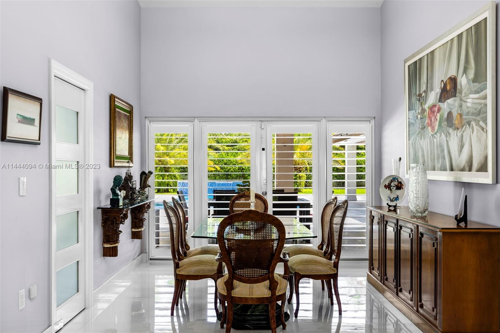 BANYAN WOODS - Residential