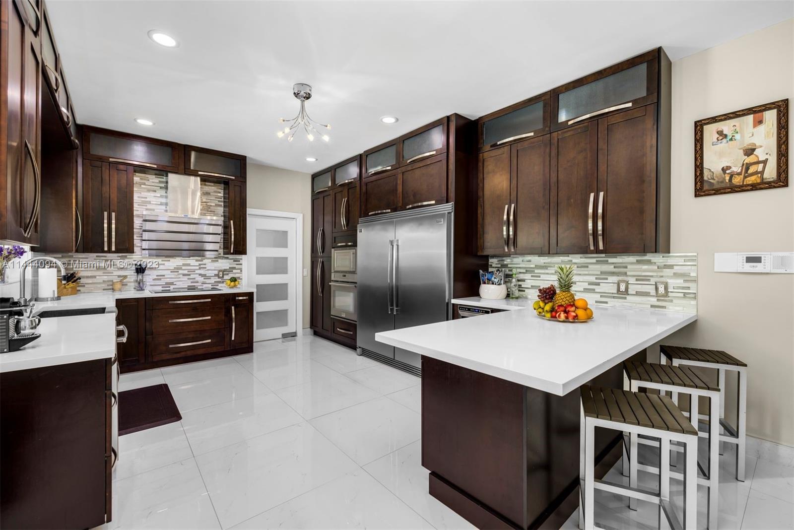 BANYAN WOODS - Residential