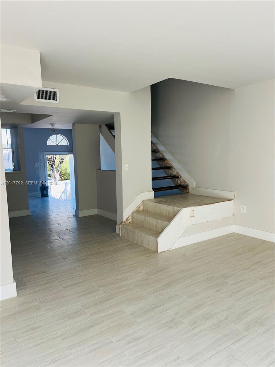 THE RIVIERA AT CORAL LAKE - Residential
