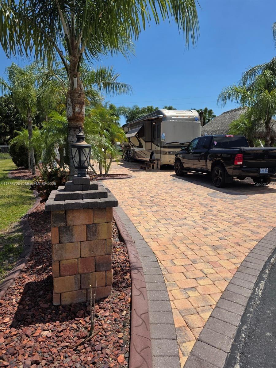 Silver Palms RV Resort - Land