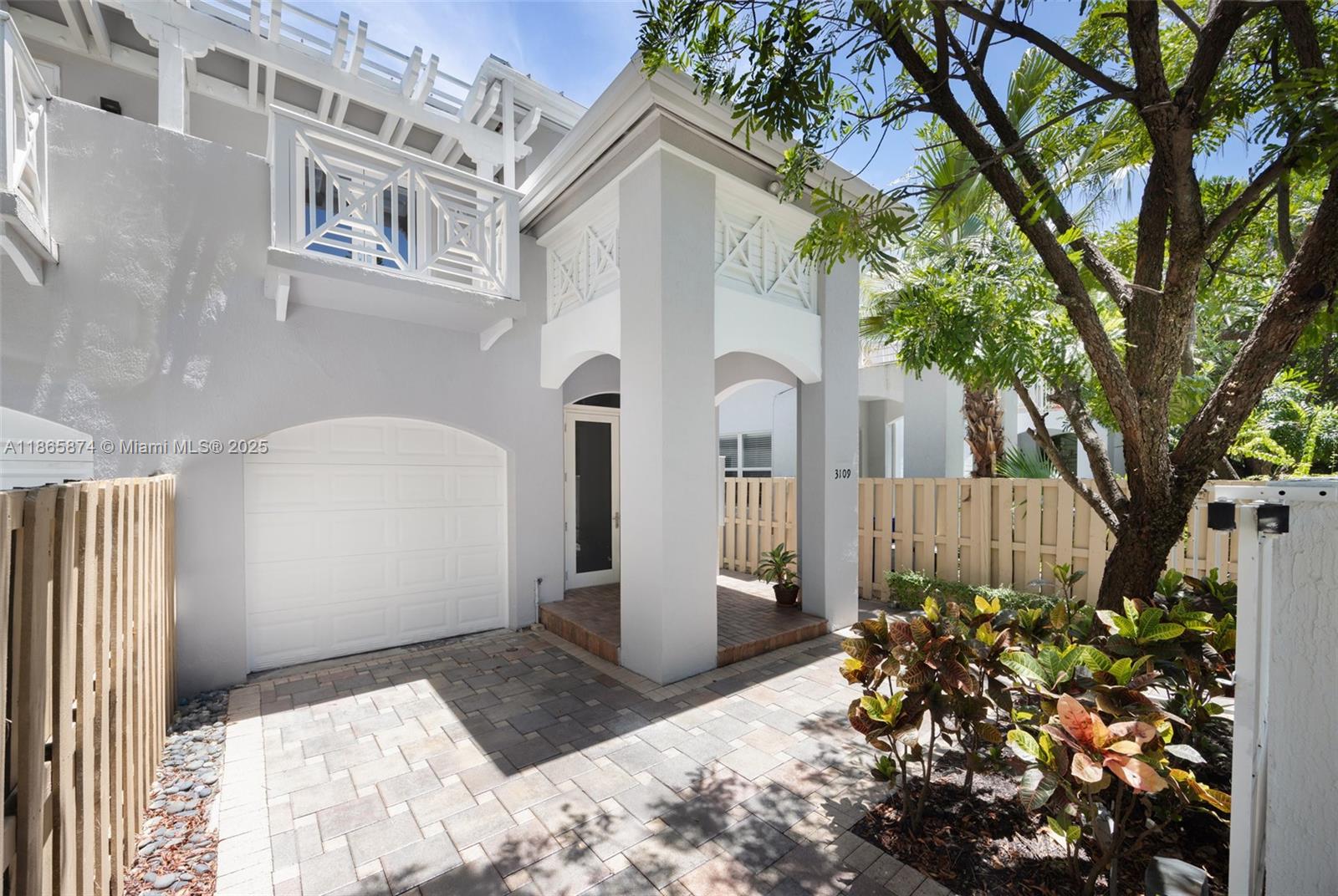 3109 Hibiscus St 3109