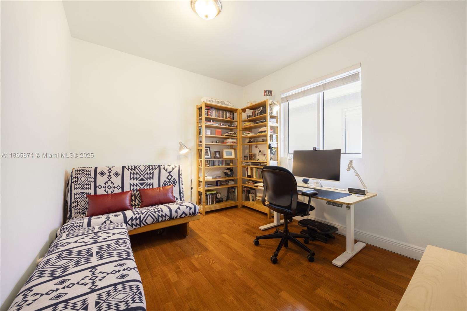 ENCHANTED GROVE VILLAS CO - Residential