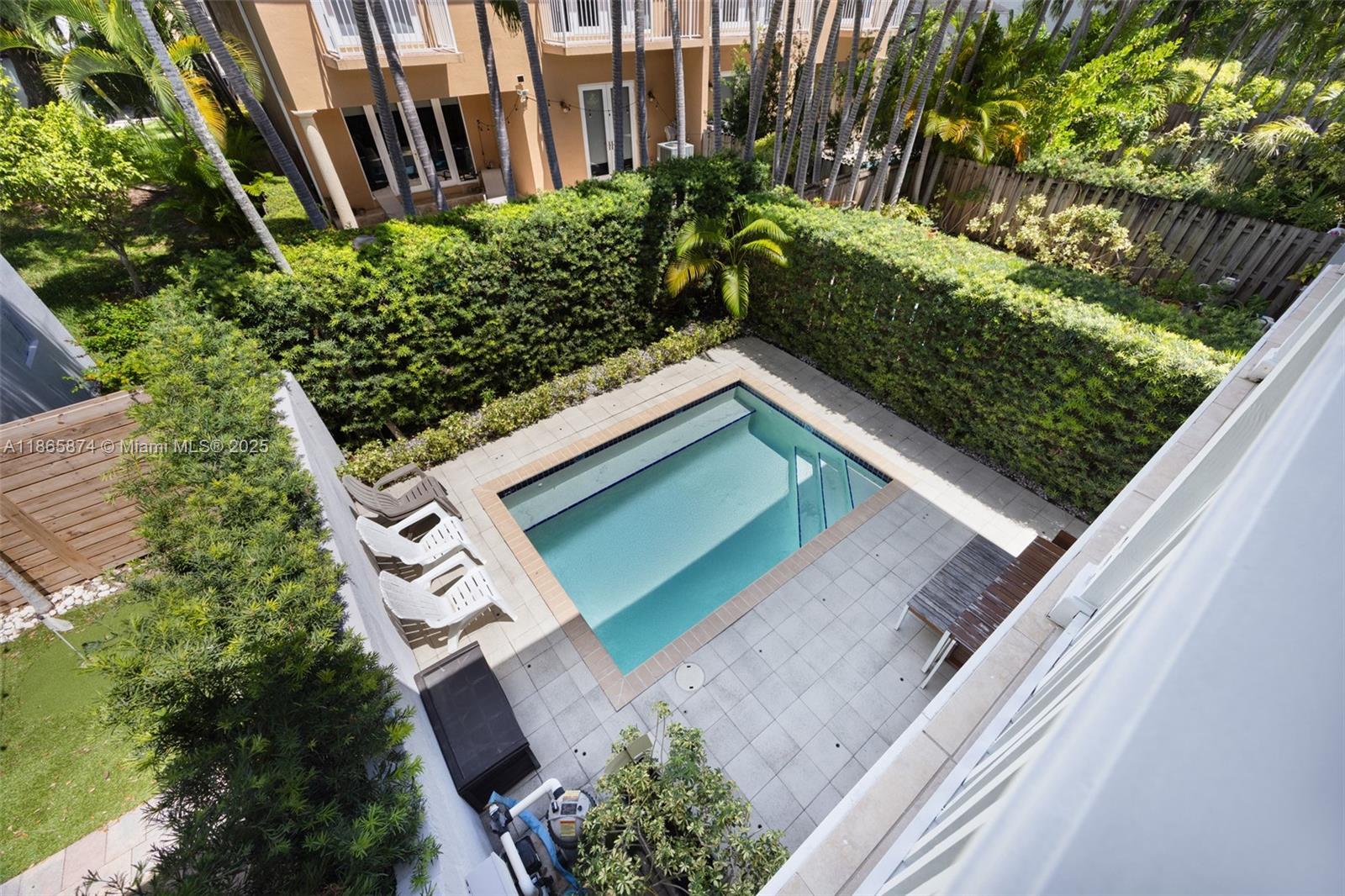 ENCHANTED GROVE VILLAS CO - Residential