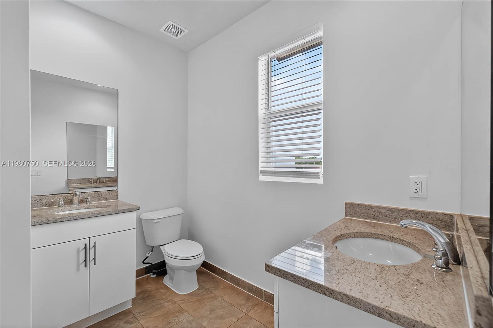 Emerald Landings - Residential Lease