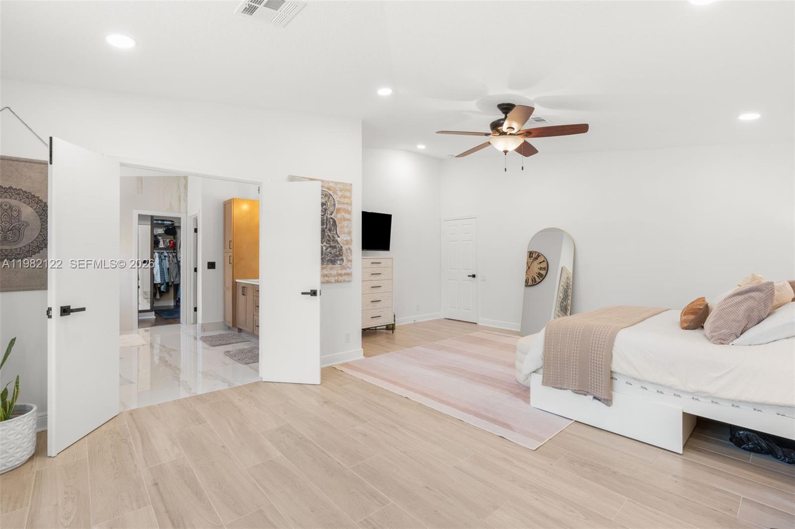 WATERS EDGE AT PARKLAND - Residential