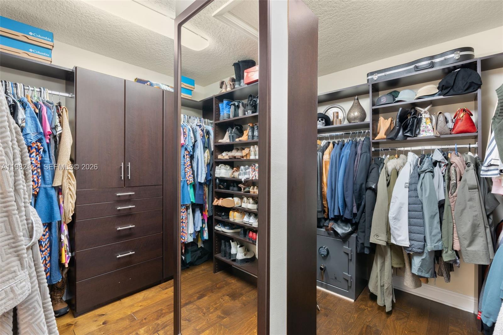 WATERS EDGE AT PARKLAND - Residential