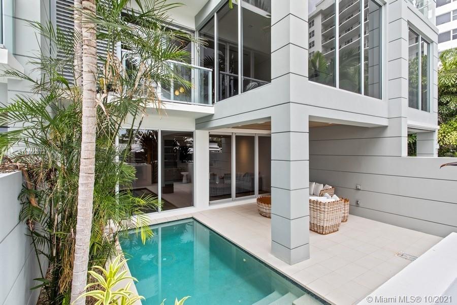 SEAGATE YACHT CLUB - Residential