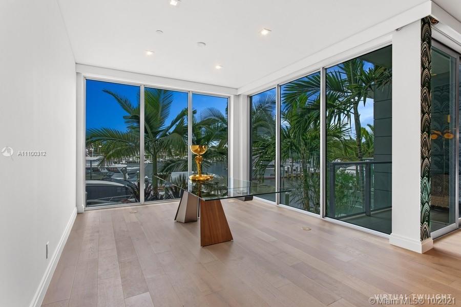 SEAGATE YACHT CLUB - Residential